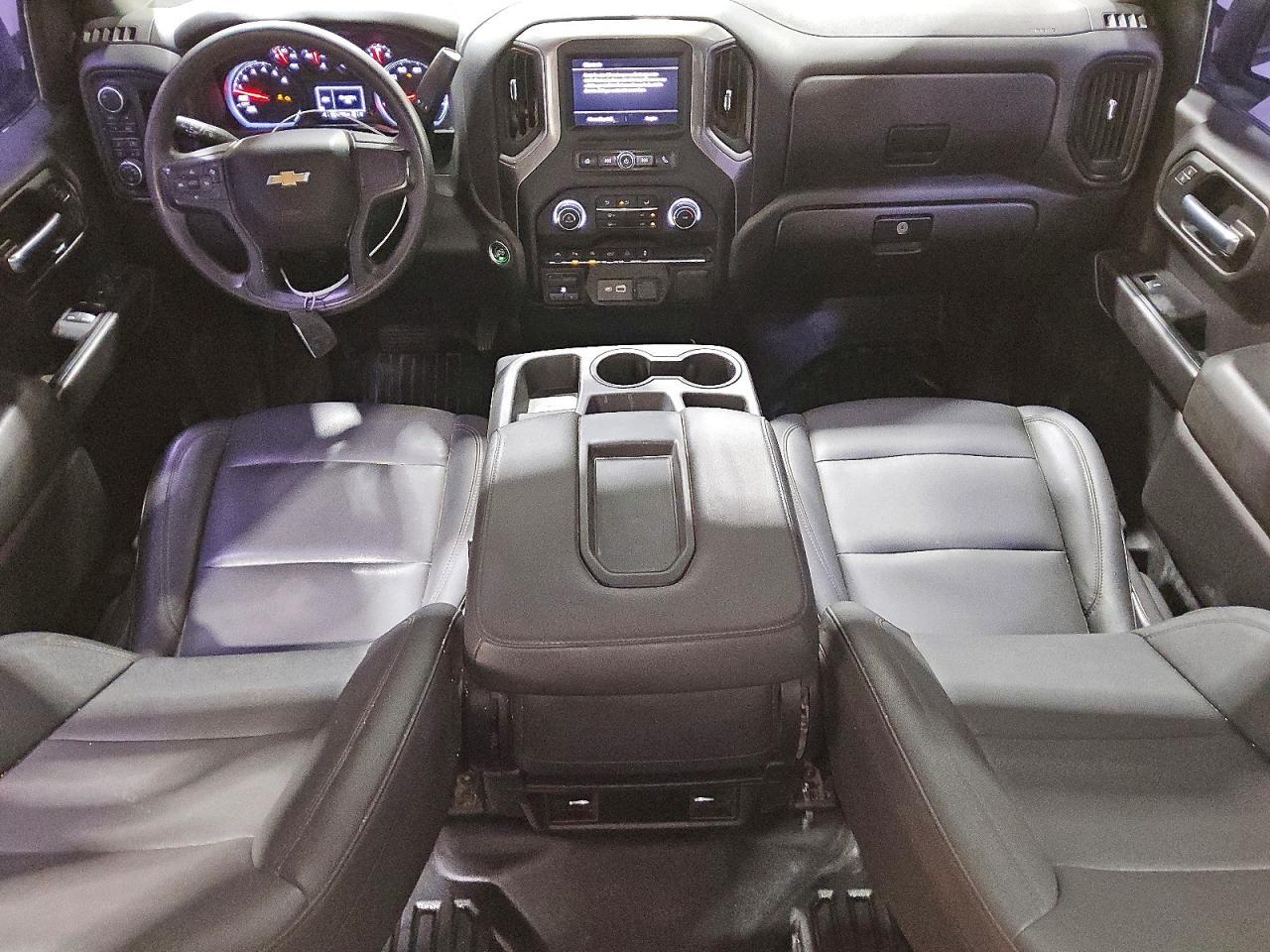 2023 CHEVROLET Silverado
