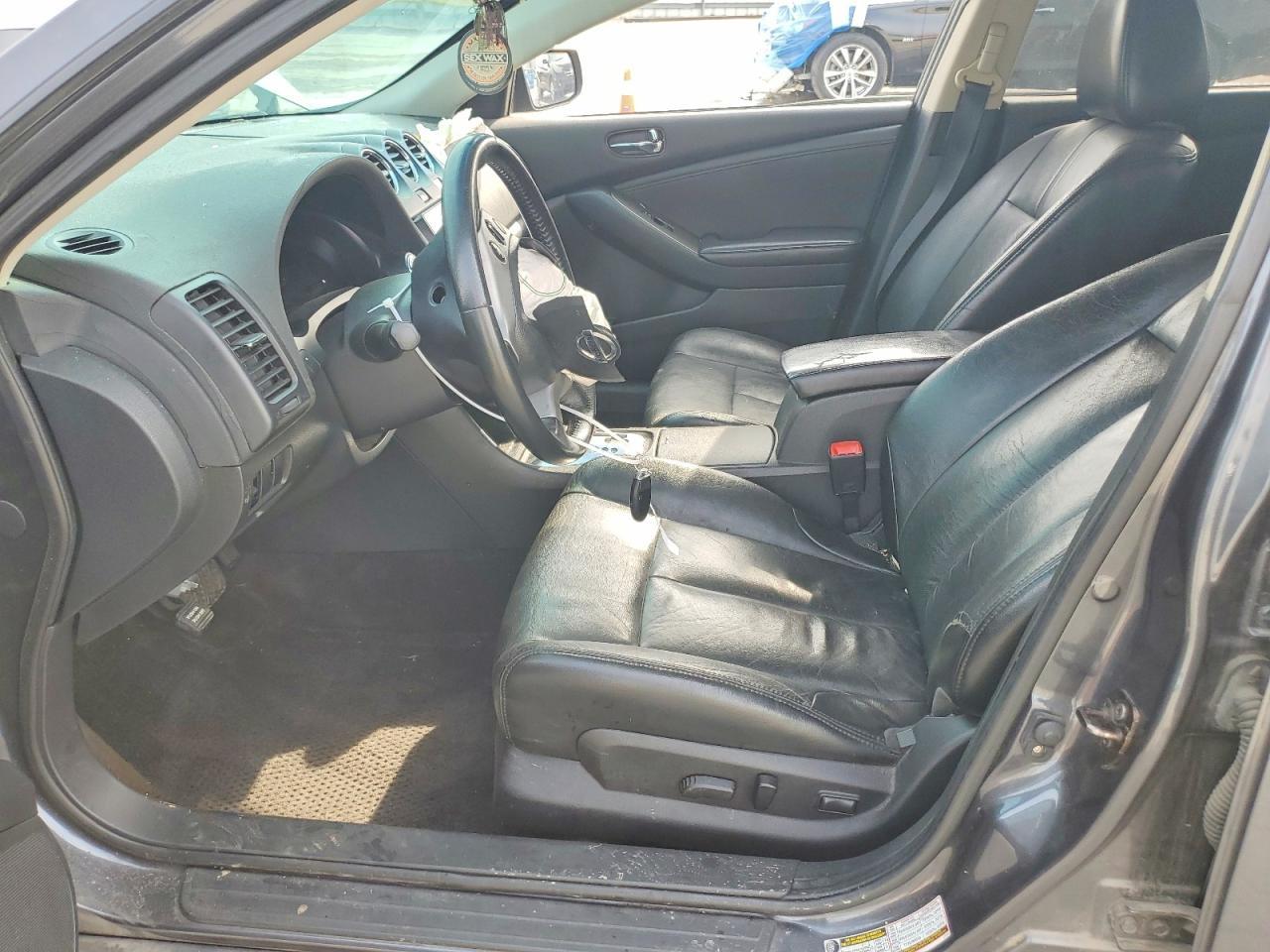2009 NISSAN ALTIMA