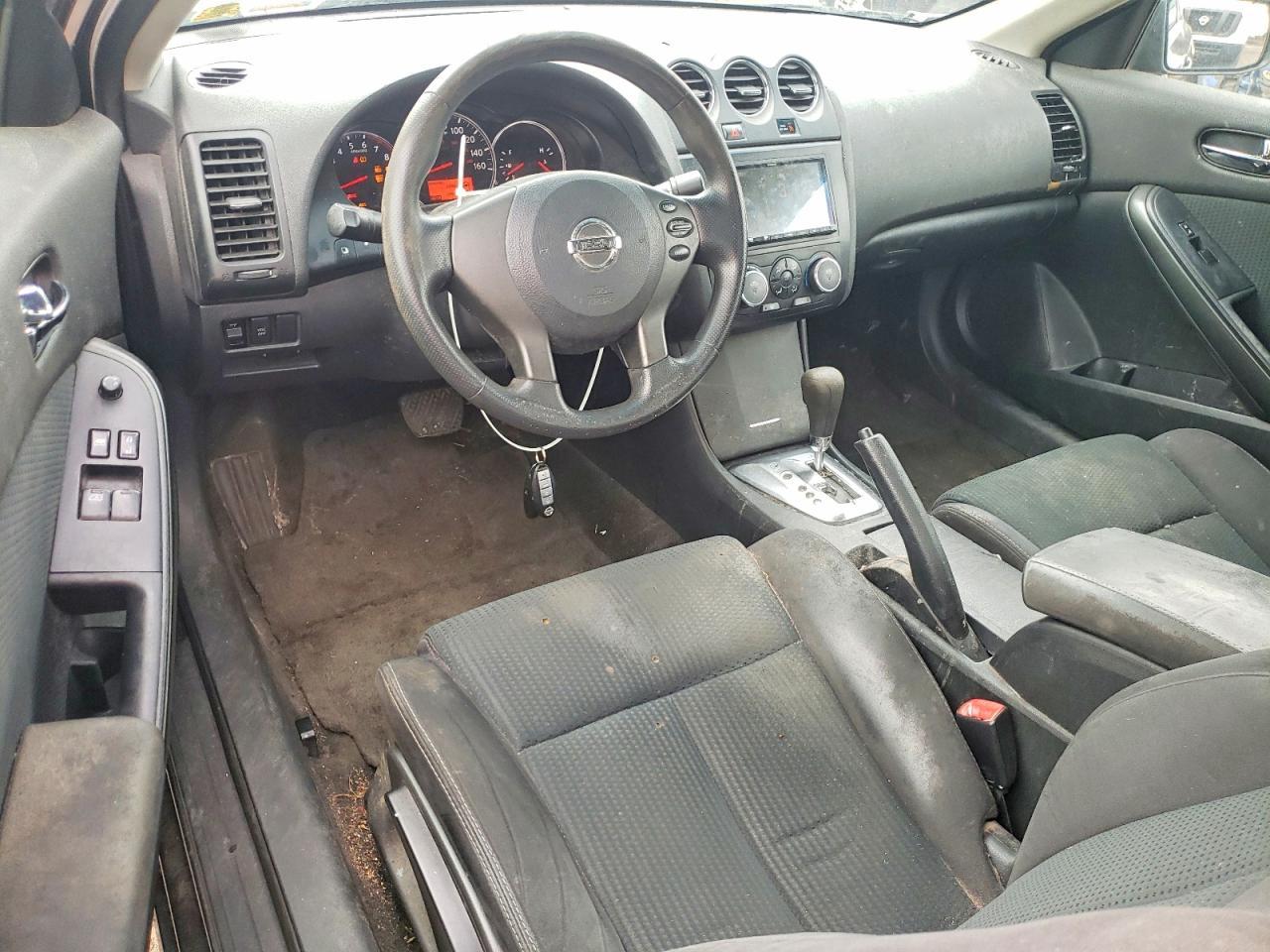 2010 NISSAN ALTIMA