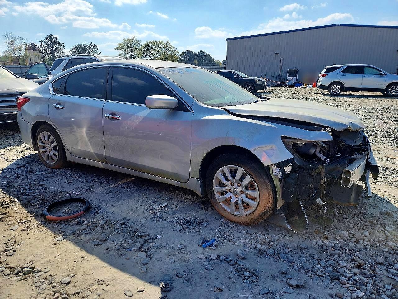 2017 NISSAN ALTIMA