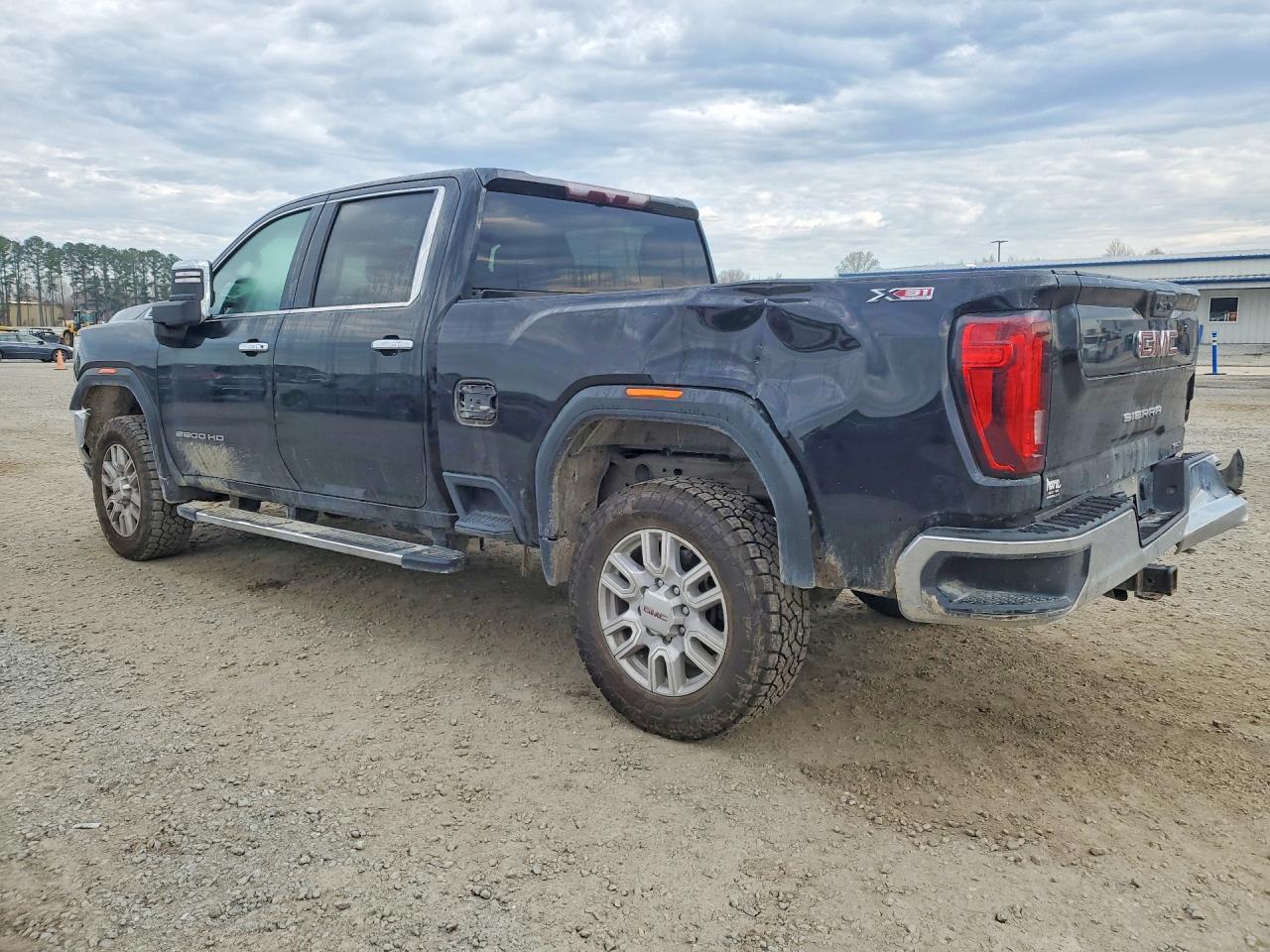2022 GMC Sierra
