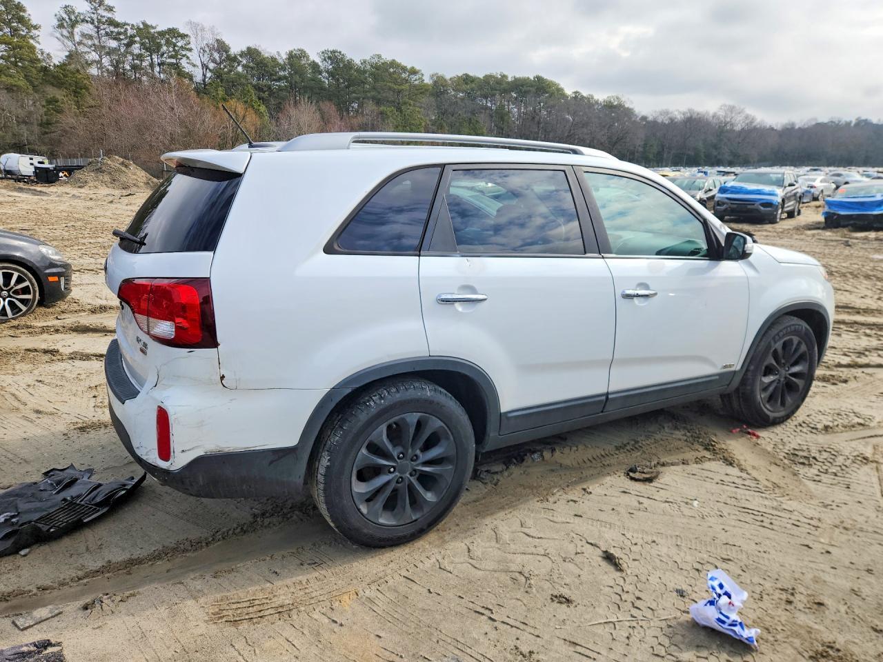 2014 KIA SORENTO