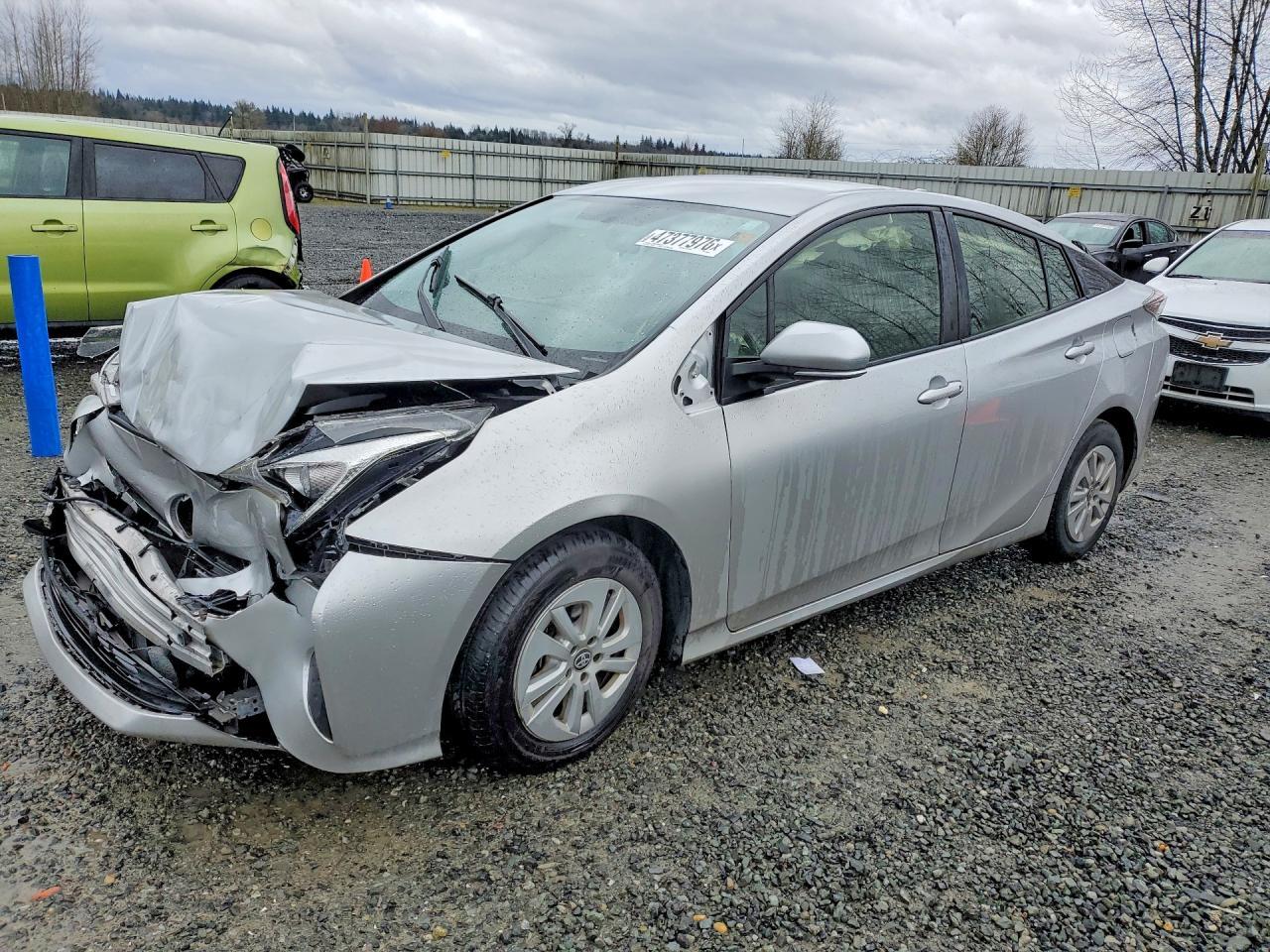 2016 TOYOTA PRIUS