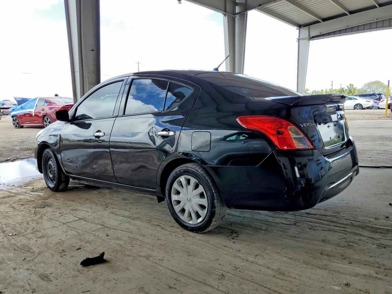 2019 NISSAN VERSA
