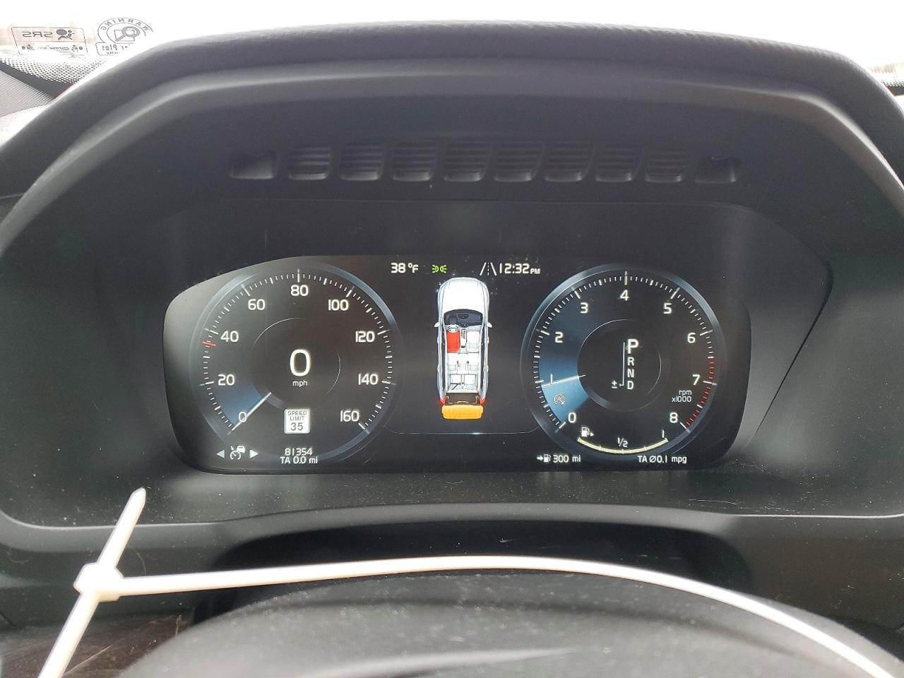 2017 VOLVO XC90
