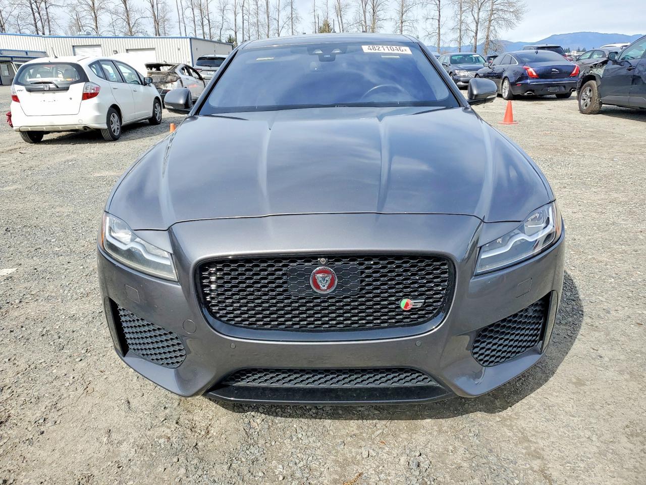 2016 JAGUAR XF