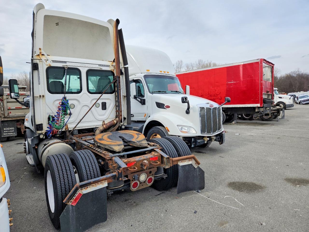 2016 FREIGHTLINER CASCADIA 125