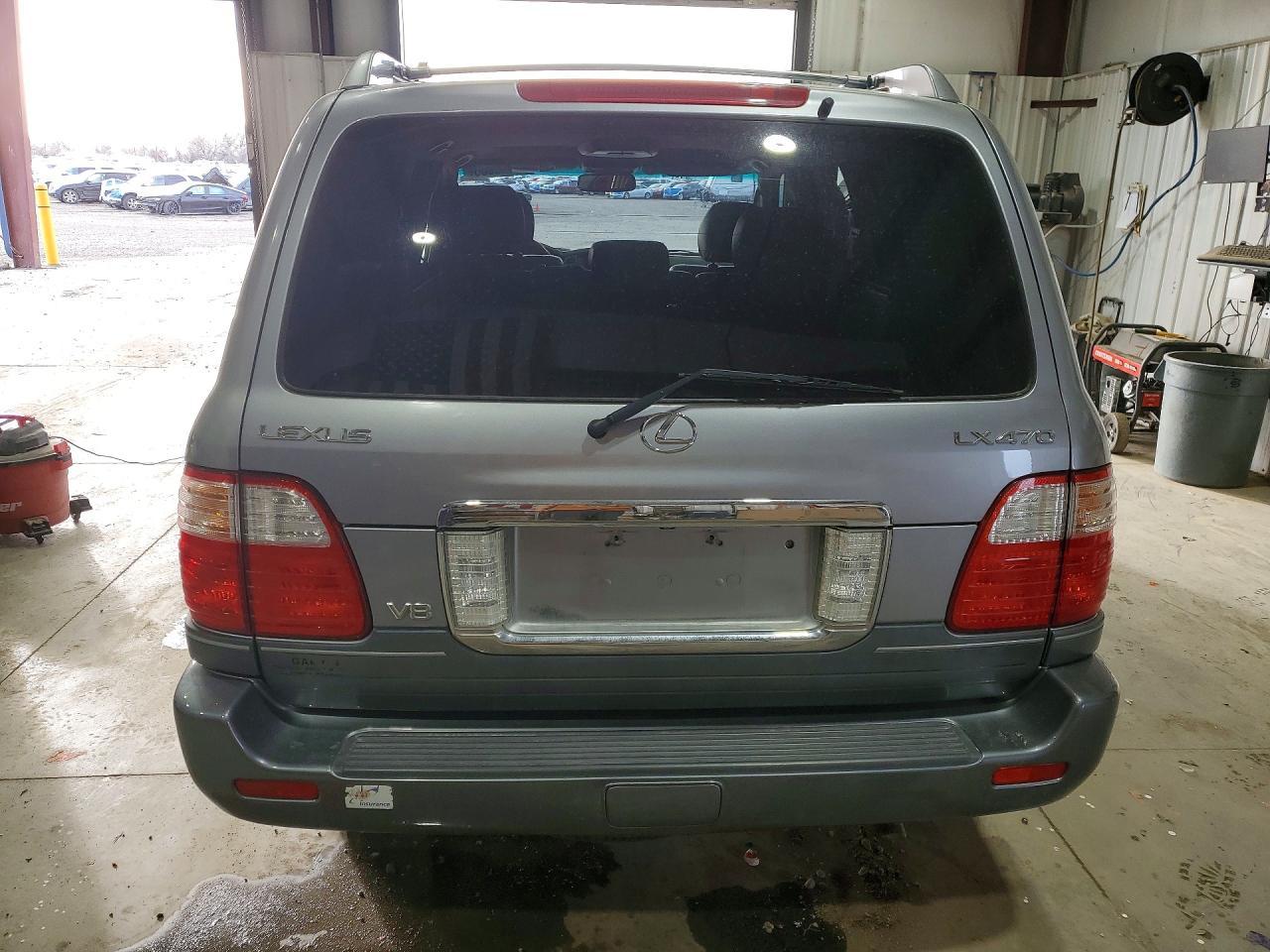2004 LEXUS Lx 470