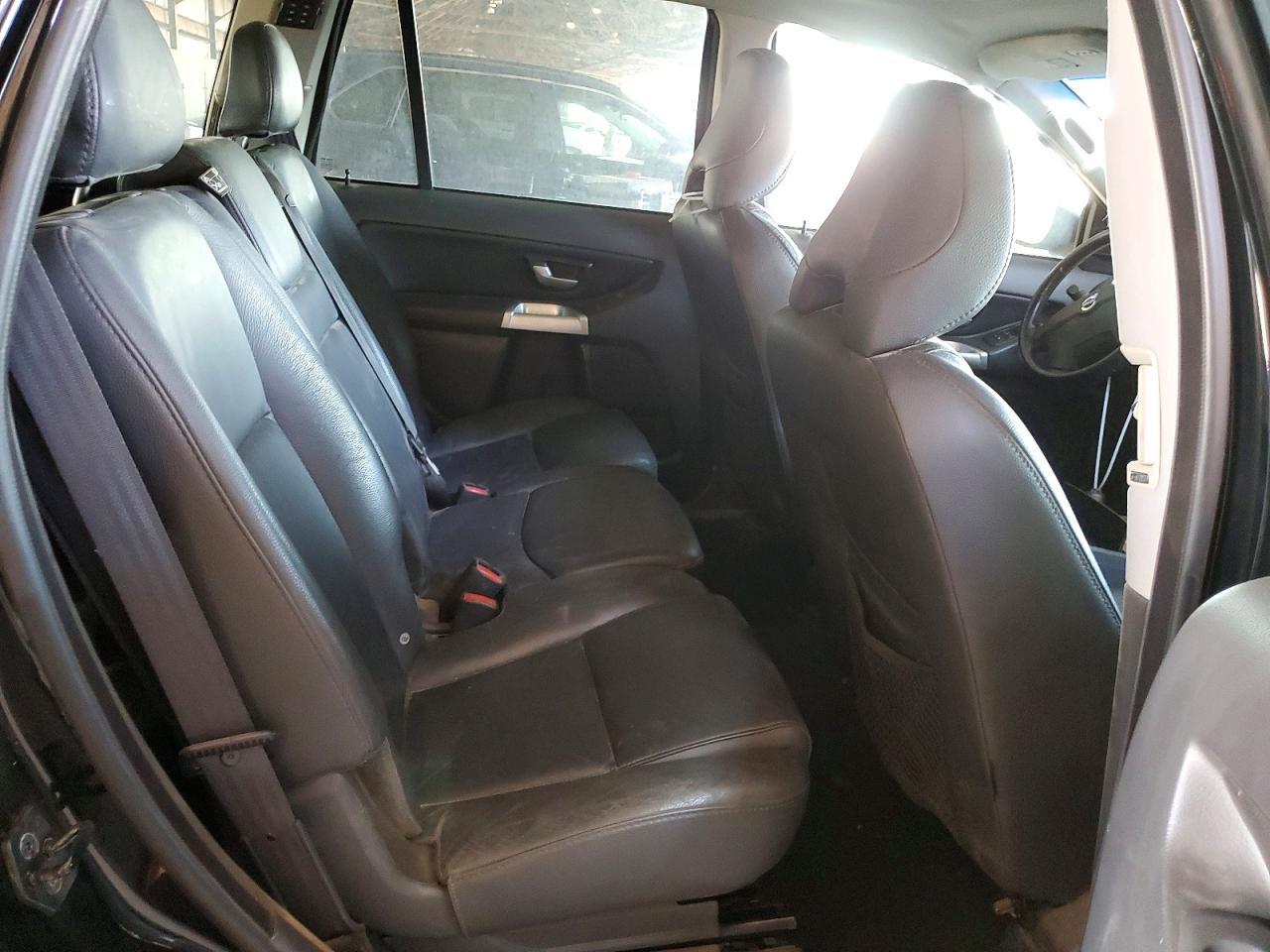 2005 VOLVO XC90