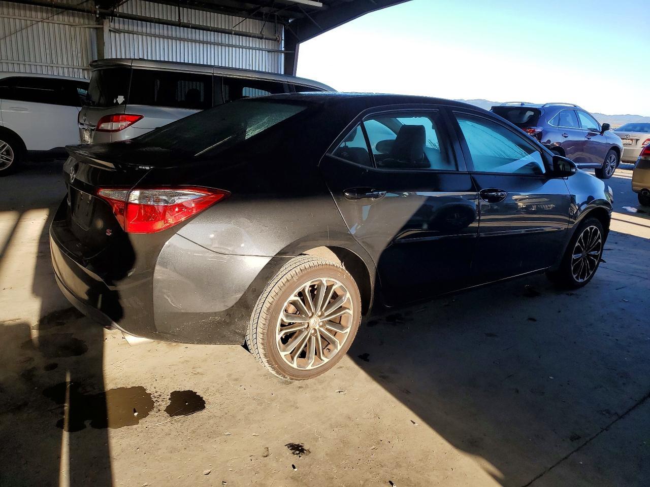 2016 TOYOTA COROLLA