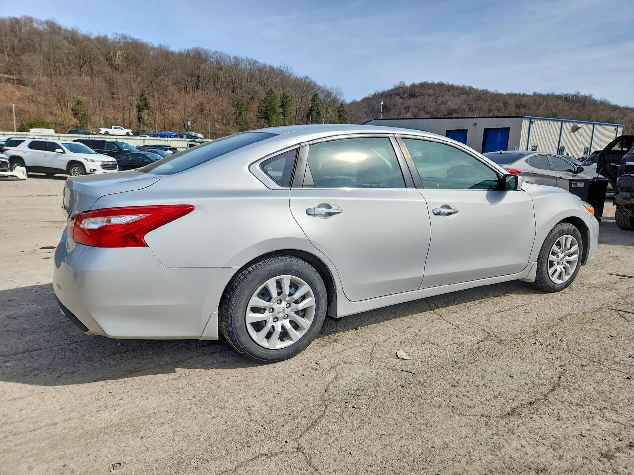 2016 NISSAN ALTIMA