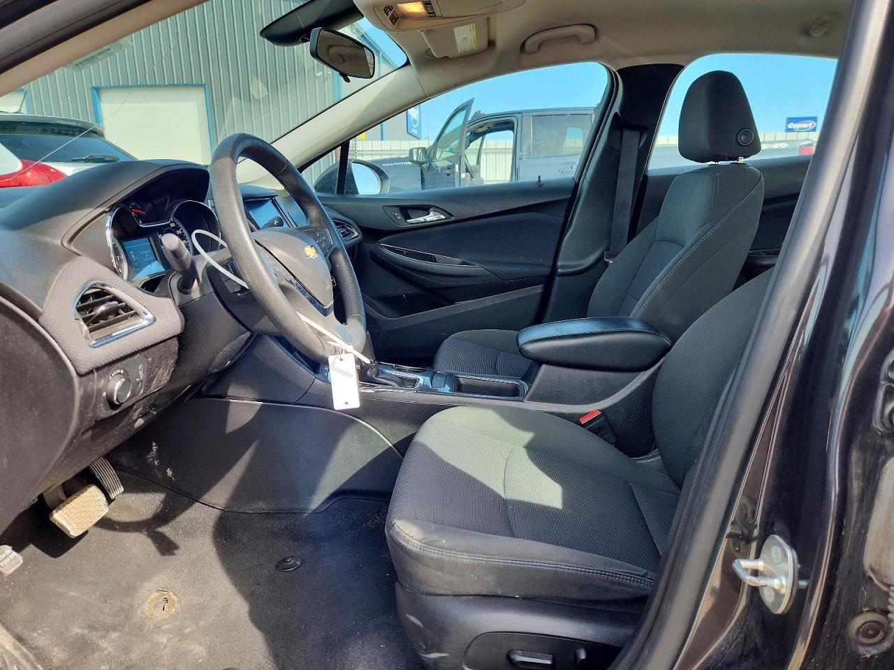 2017 CHEVROLET CRUZE