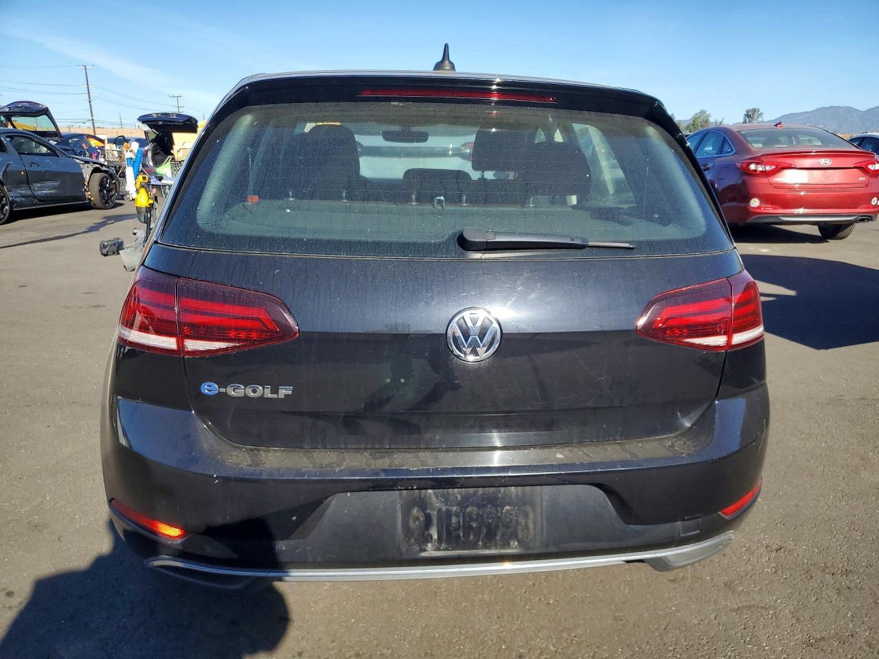 2020 VOLKSWAGEN e-Golf