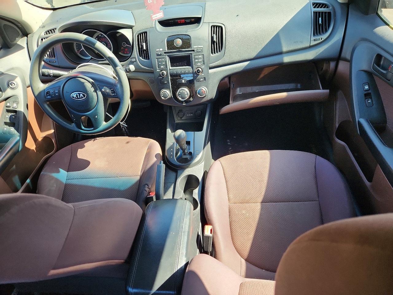 2010 KIA FORTE