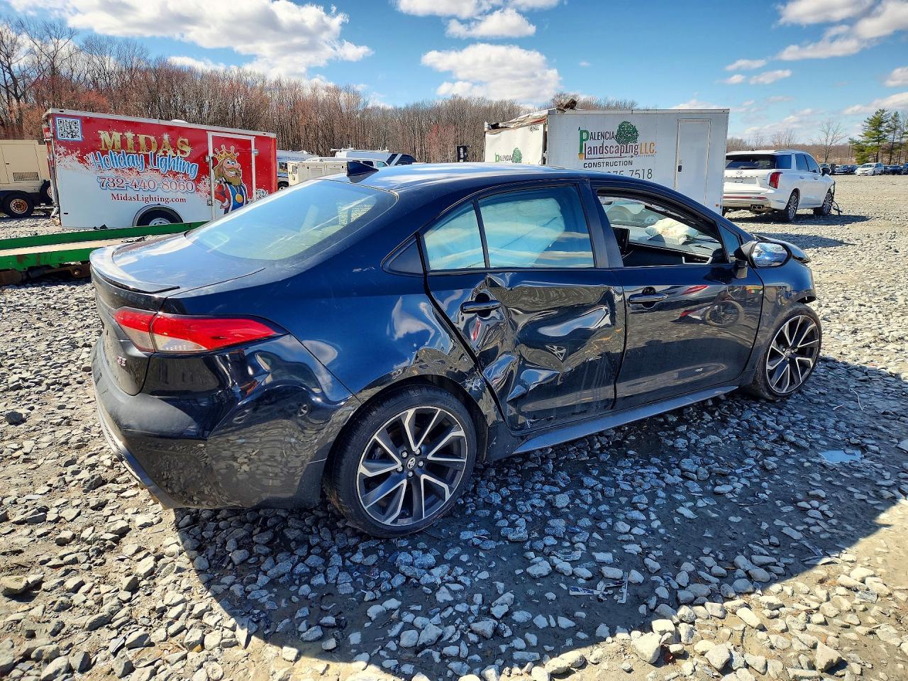 2022 TOYOTA COROLLA