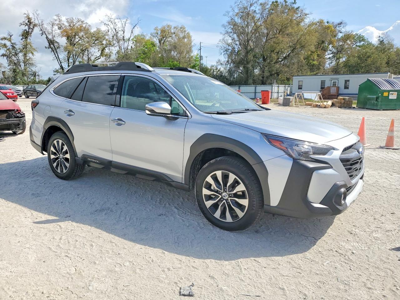 2025 SUBARU Outback