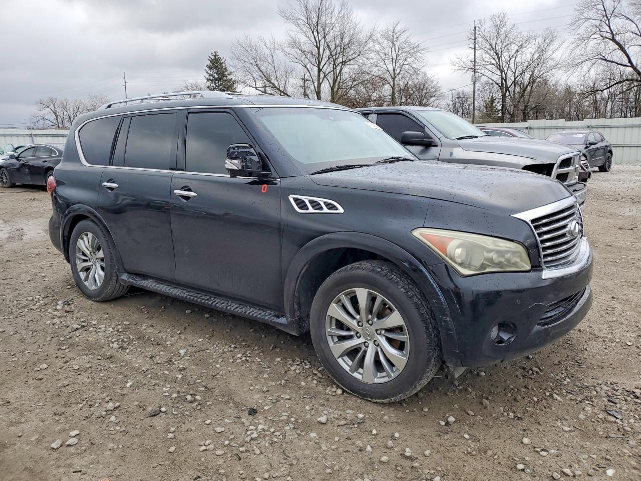 2012 INFINITI QX56