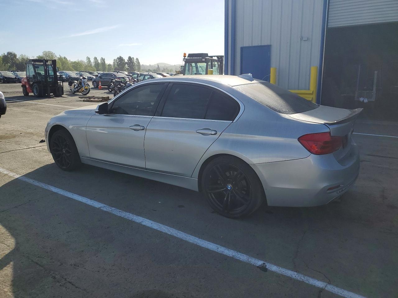 2018 BMW 3 SERIES