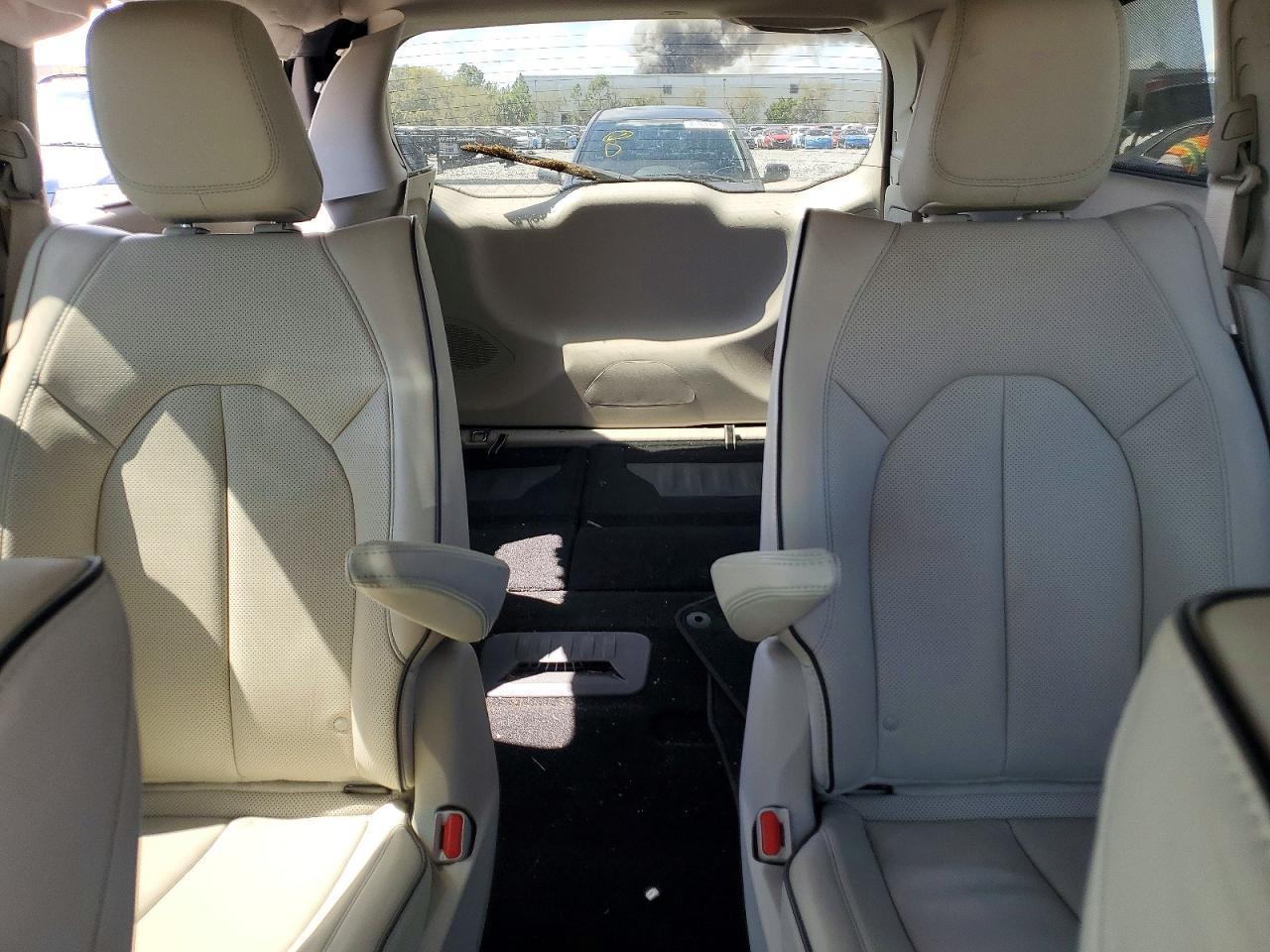 2019 CHRYSLER Pacifica