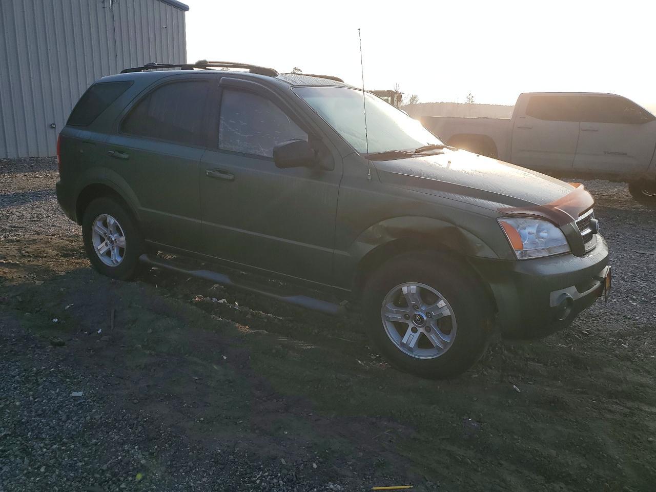 2004 KIA SORENTO
