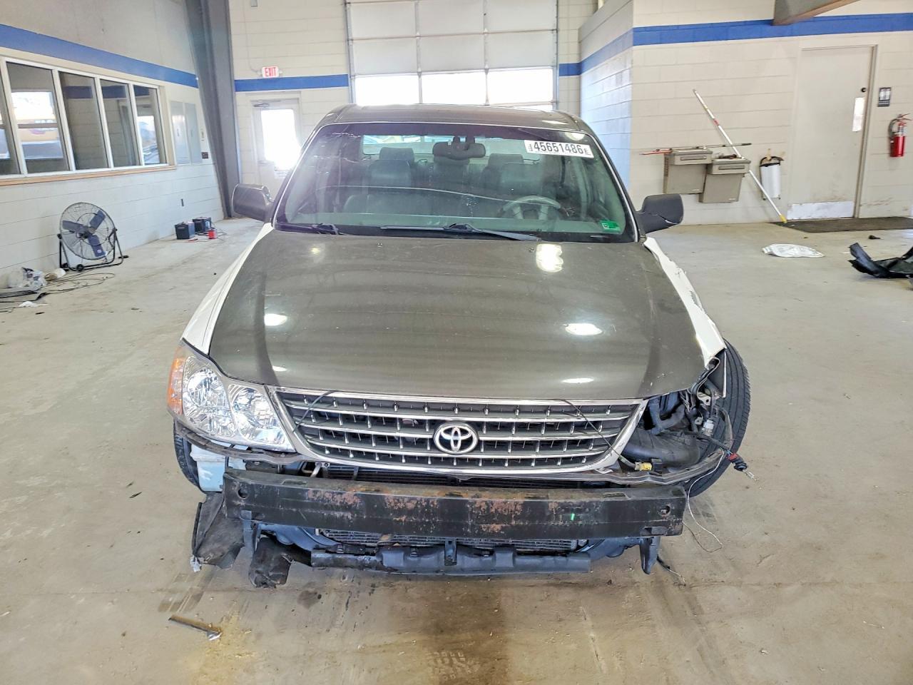 2003 TOYOTA Avalon