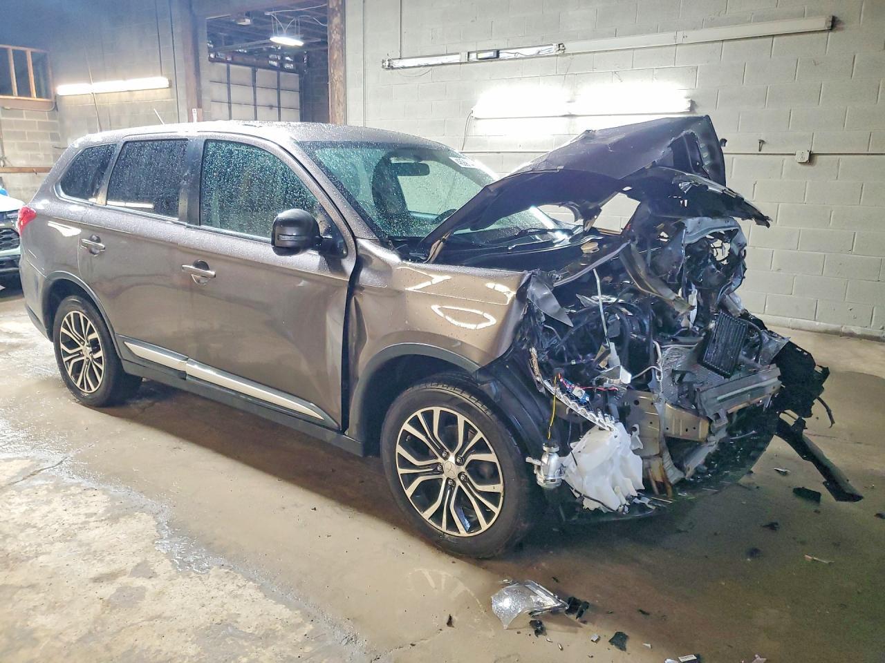 2016 MITSUBISHI outlander