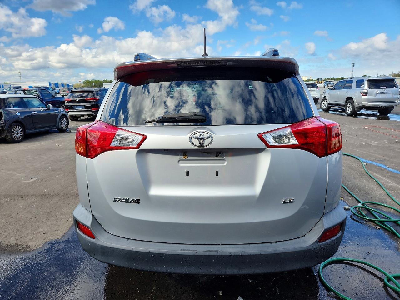 2015 TOYOTA RAV4