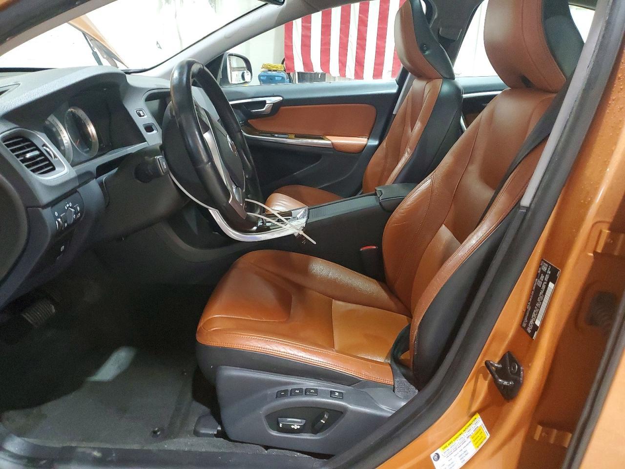 2012 VOLVO S60