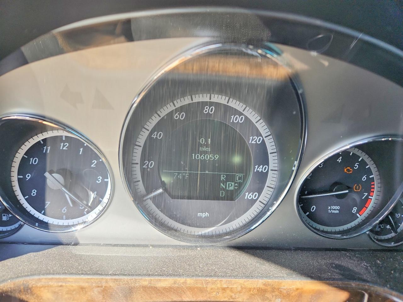 2010 MERCEDES-BENZ E-Class