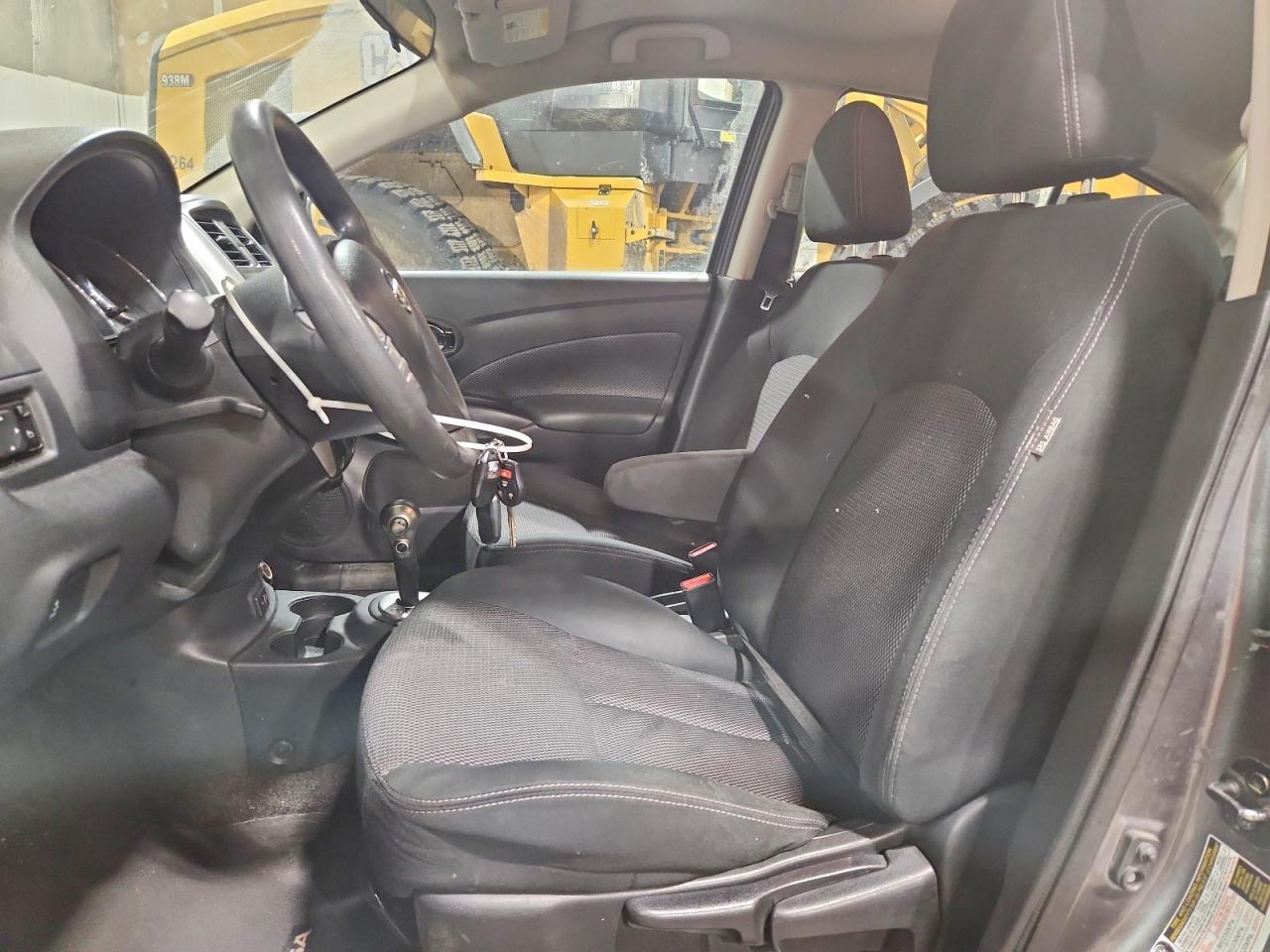 2017 NISSAN VERSA