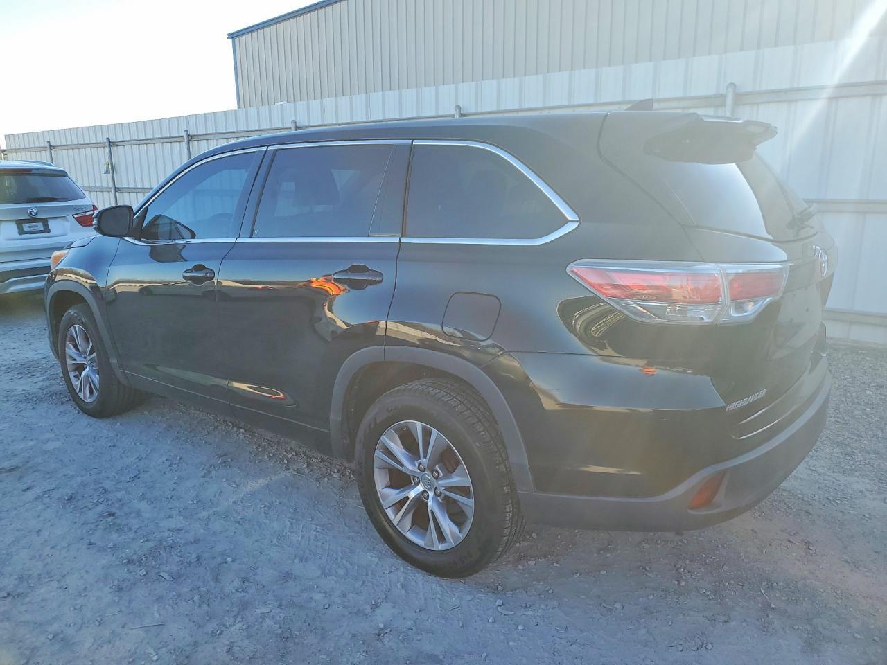 2014 TOYOTA HIGHLANDER