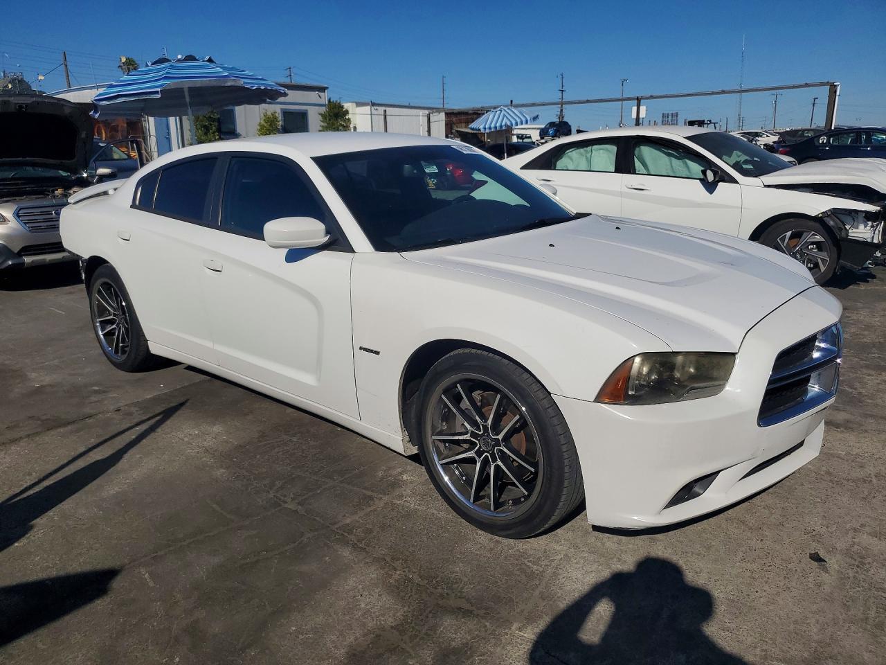 2013 DODGE CHARGER