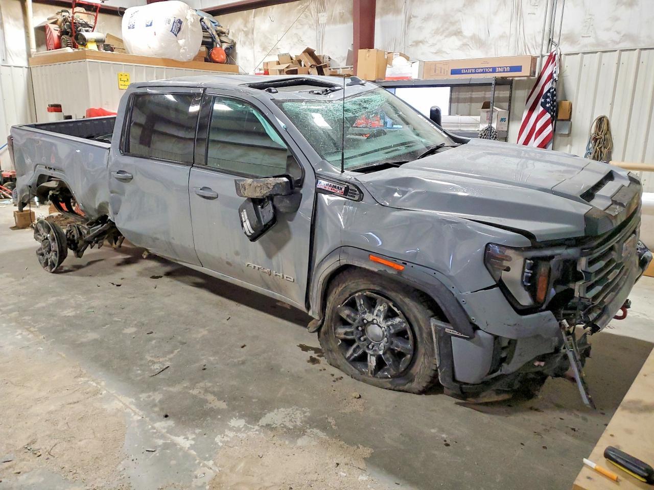 2024 GMC Sierra
