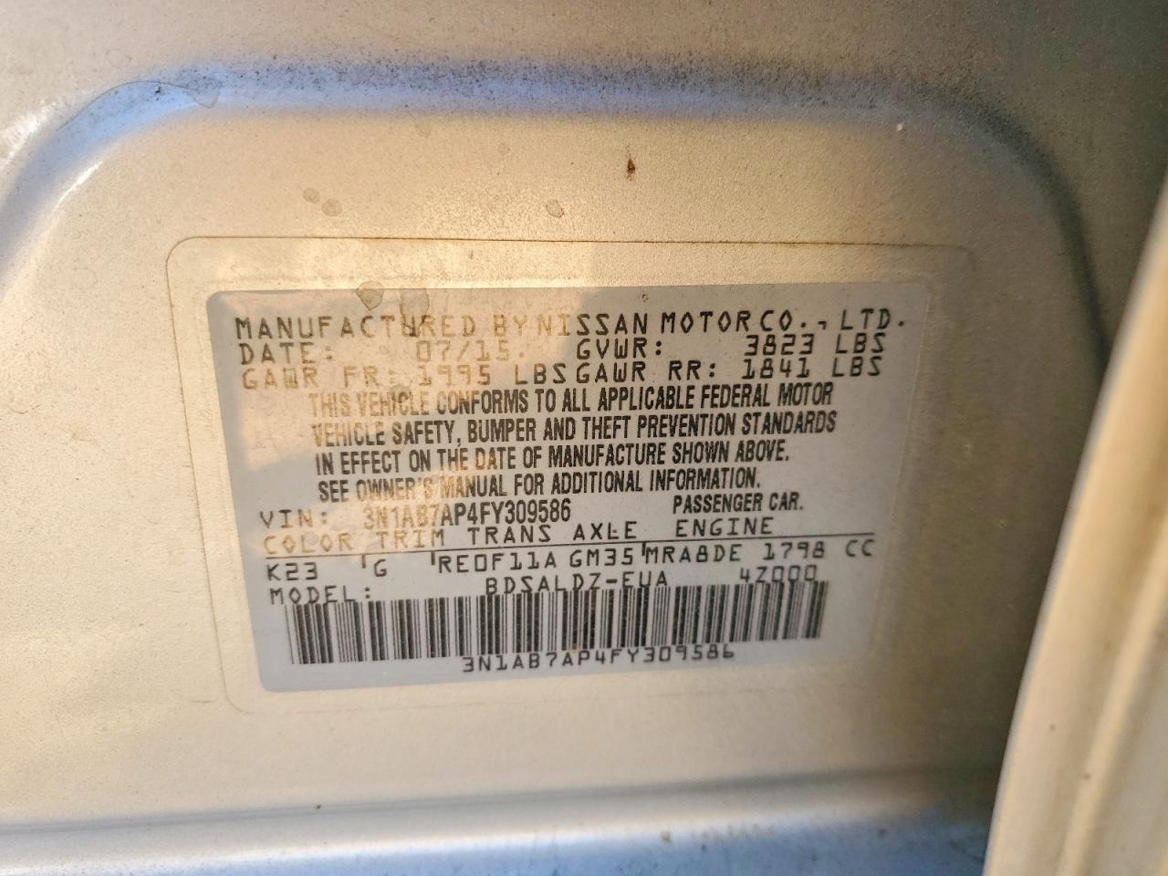 2015 NISSAN SENTRA