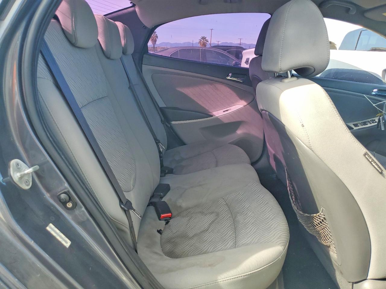 2012 HYUNDAI ACCENT