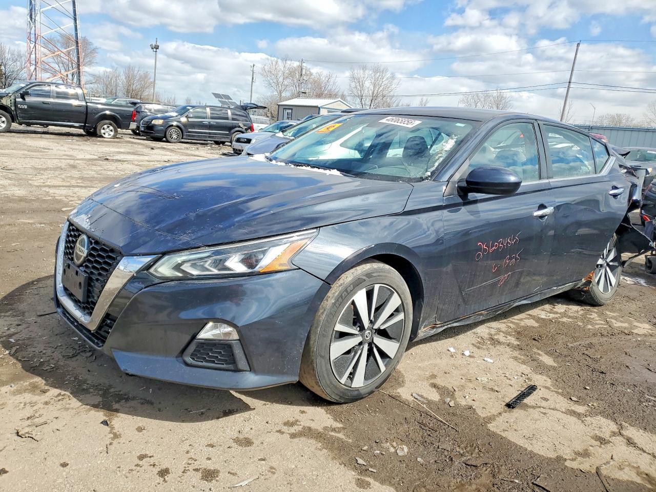 2021 NISSAN ALTIMA