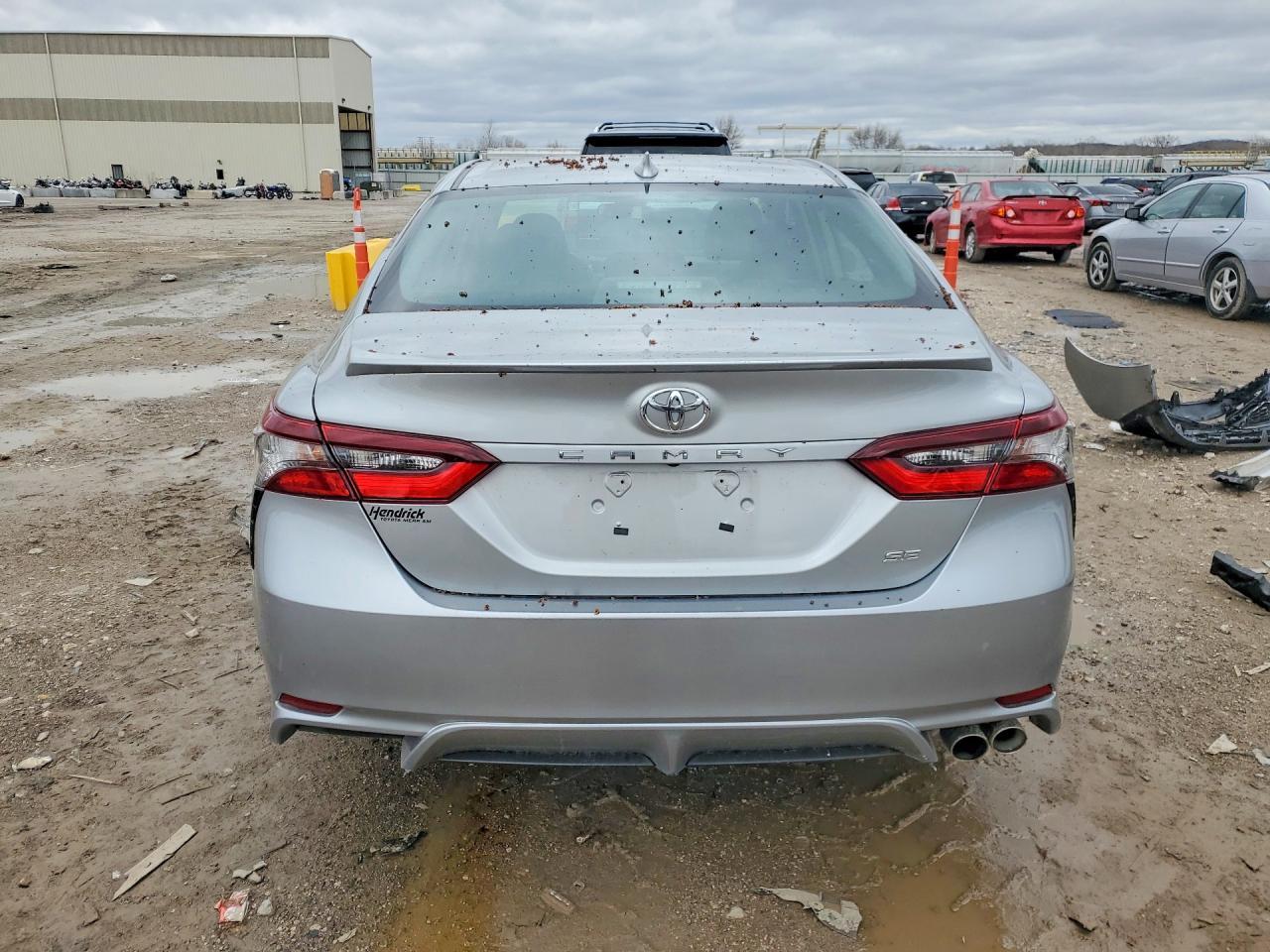 2024 TOYOTA CAMRY