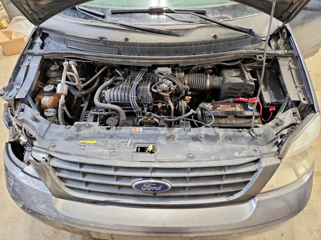 2004 FORD Freestar