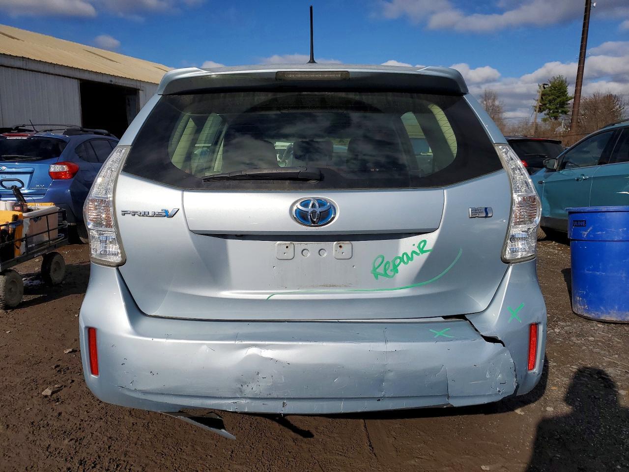 2012 TOYOTA PRIUS V
