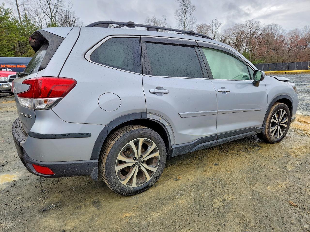 2019 SUBARU FORESTER