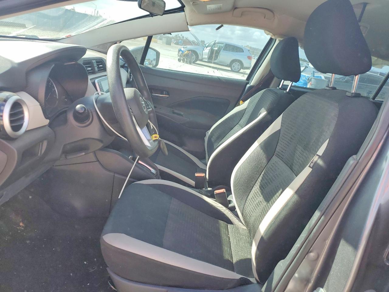 2021 NISSAN VERSA
