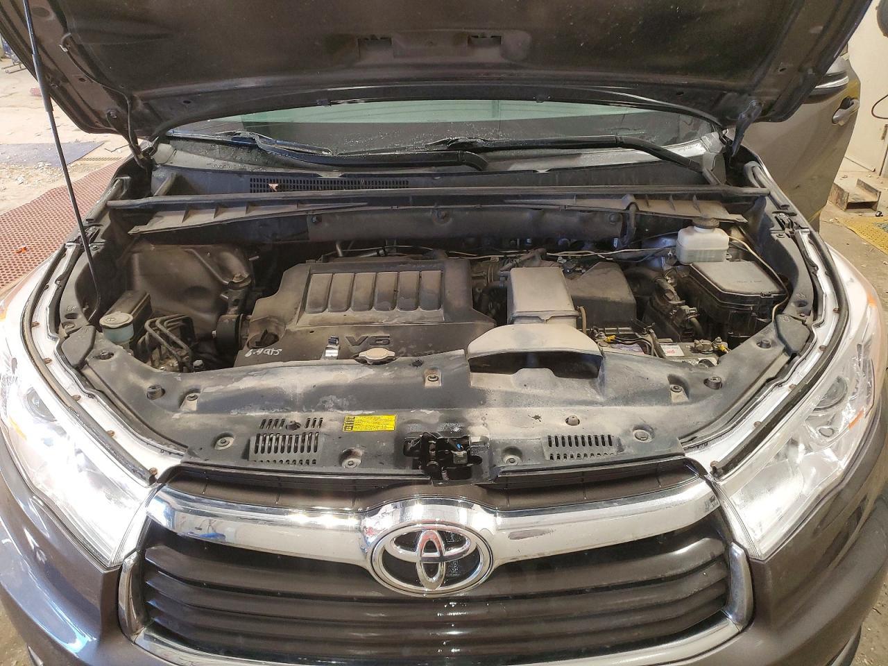 2014 TOYOTA HIGHLANDER