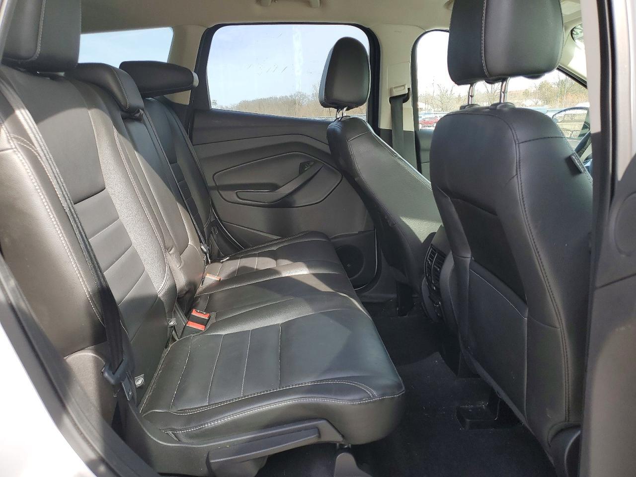 2015 FORD ESCAPE