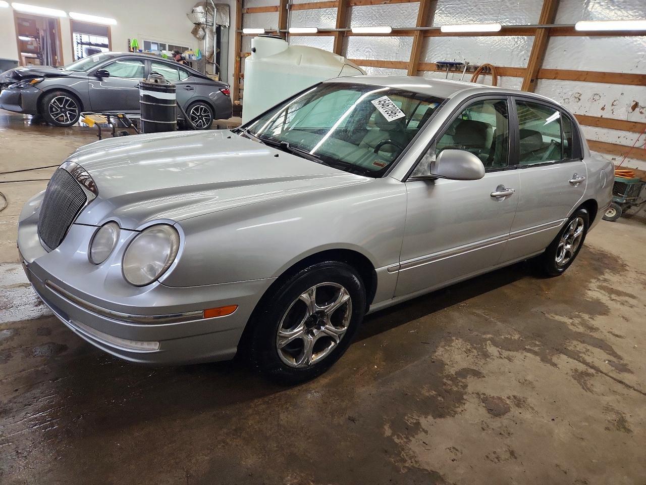 2005 KIA Amanti