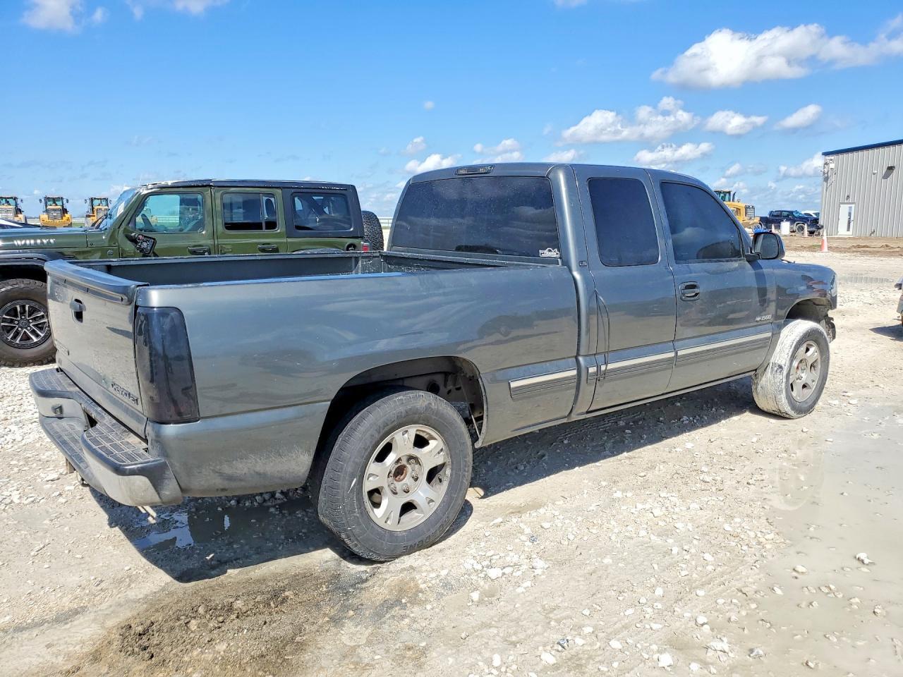 2002 CHEVROLET SILVERADO 1500