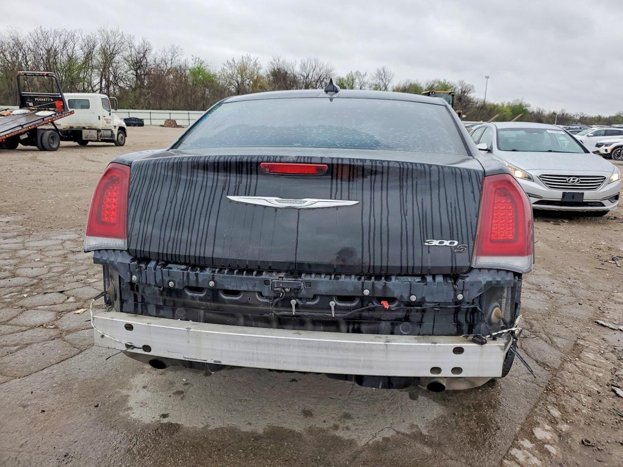 2016 CHRYSLER 300