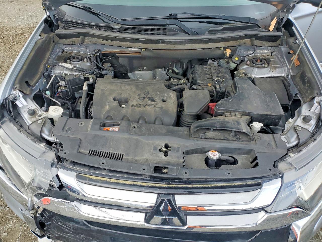 2016 MITSUBISHI outlander
