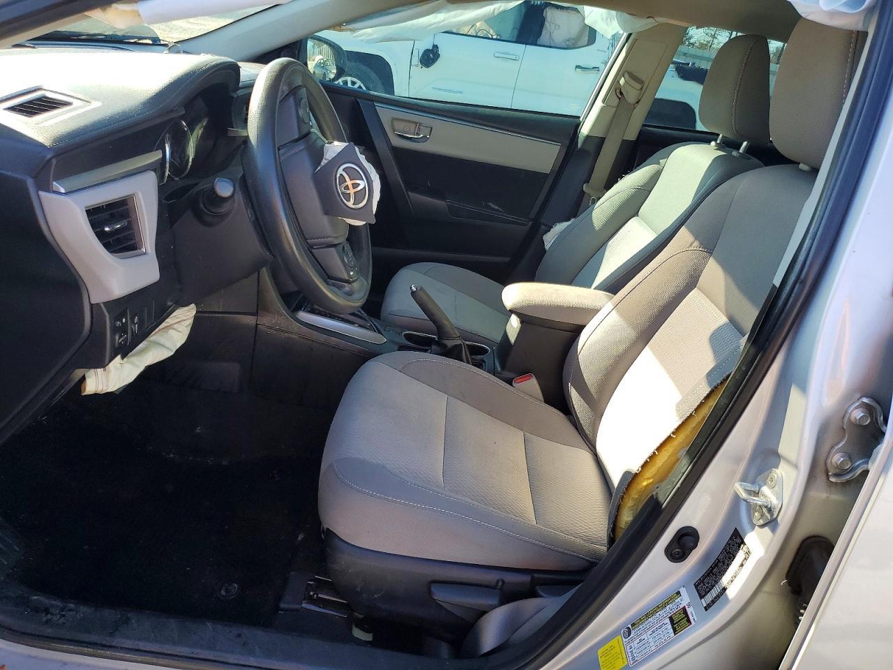 2015 TOYOTA COROLLA
