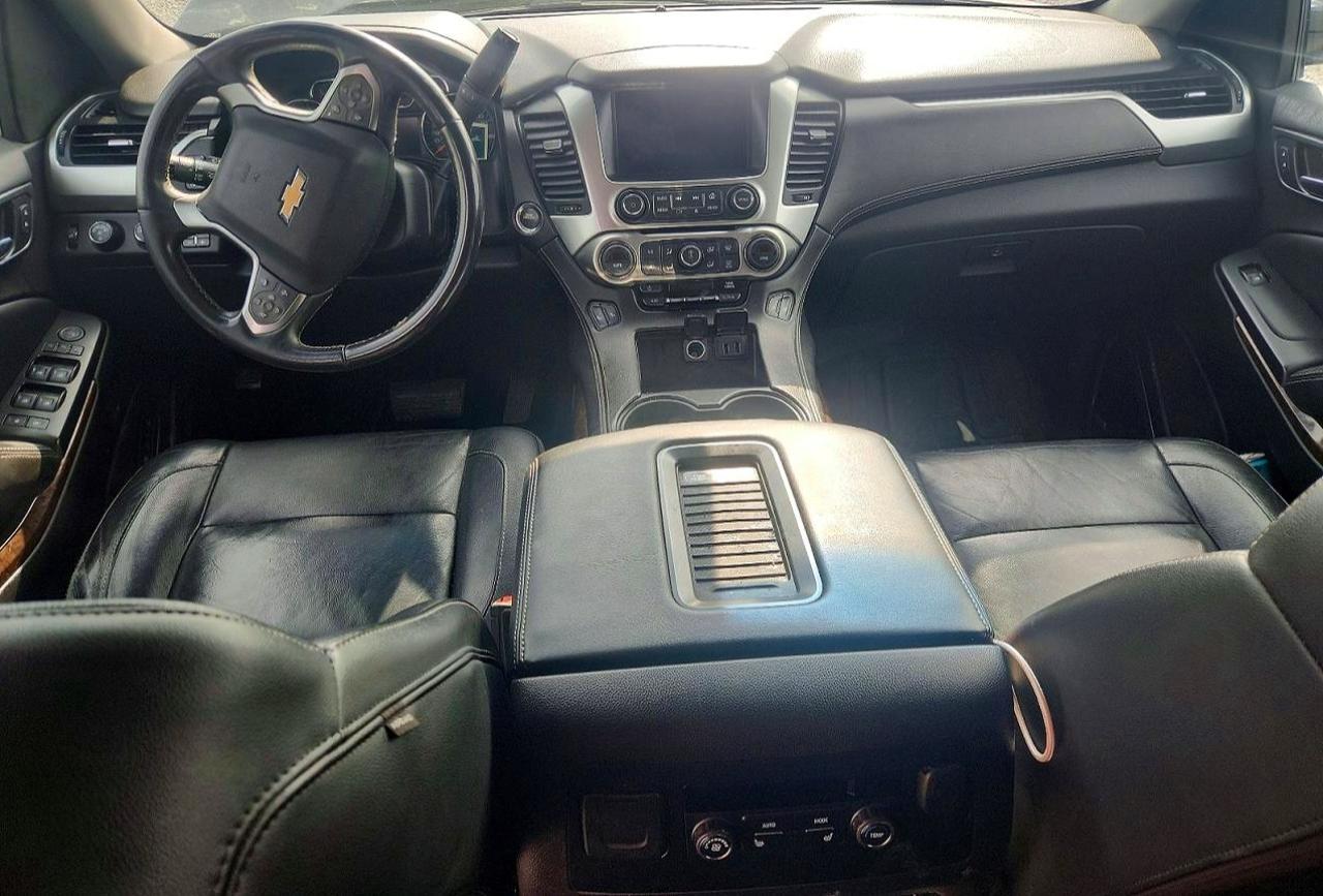 2016 CHEVROLET Suburban