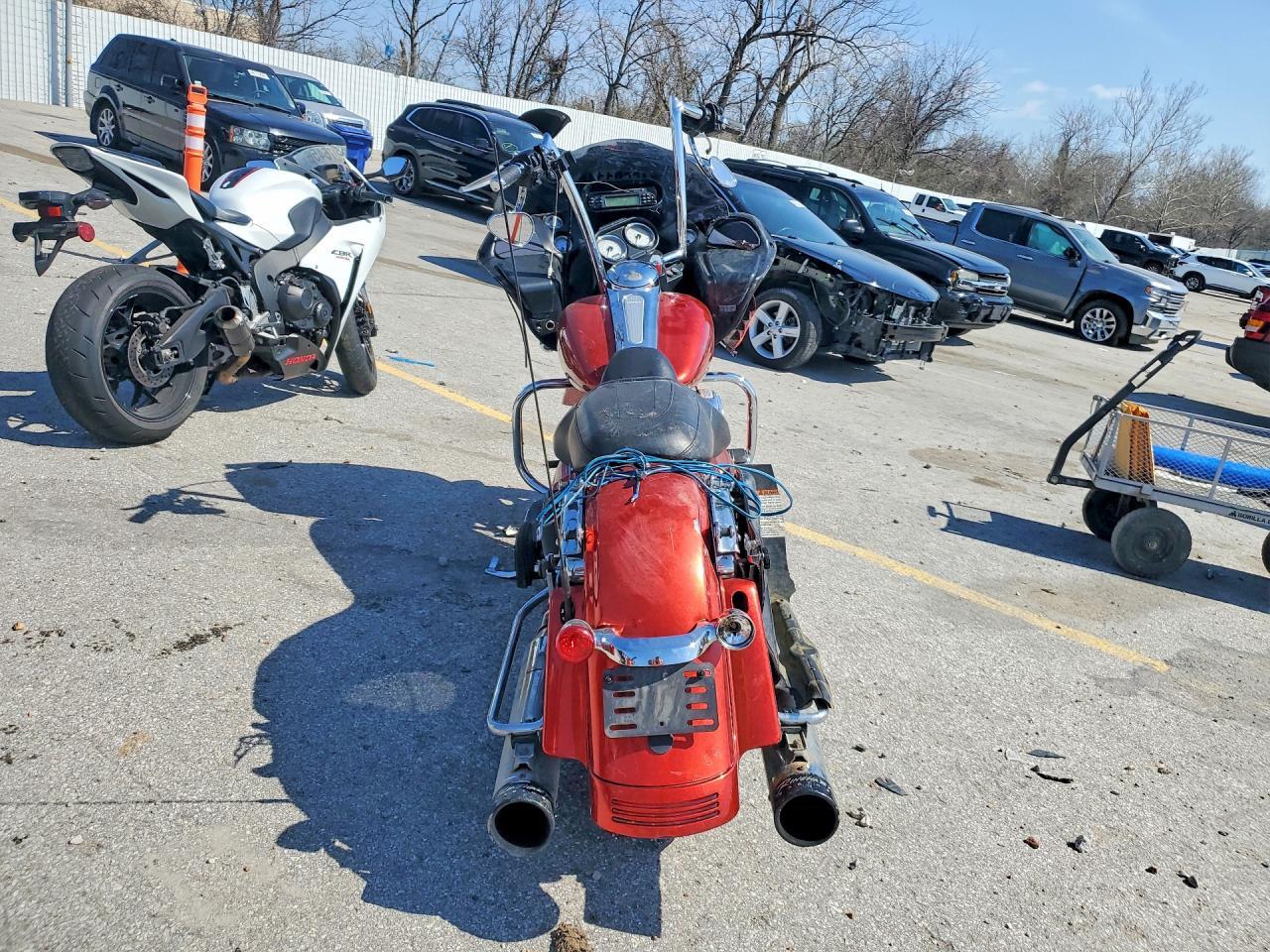 2013 HARLEY-DAVIDSON FLTRX